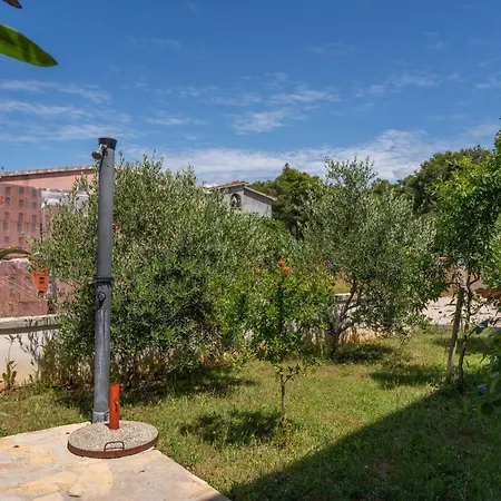 With Parking Space - 23333 Вир